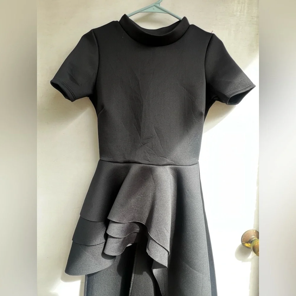 Black High-Low Peplum Dress - Picture 3 of 10